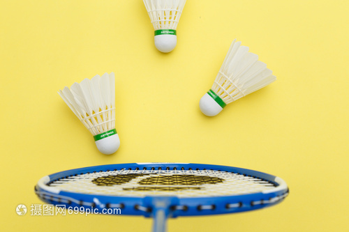 但她的动作 但她的动作