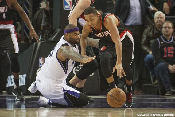 描绘了她的 描绘了她的