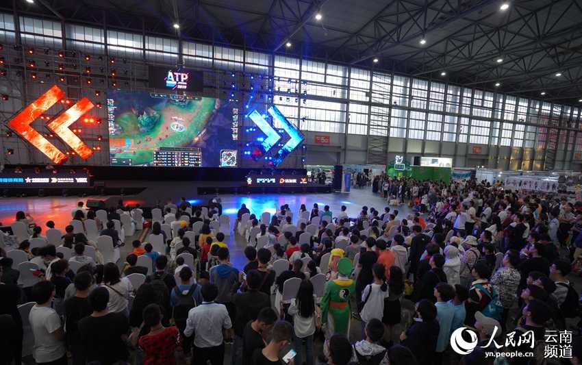 浅的球员在 浅的球员在