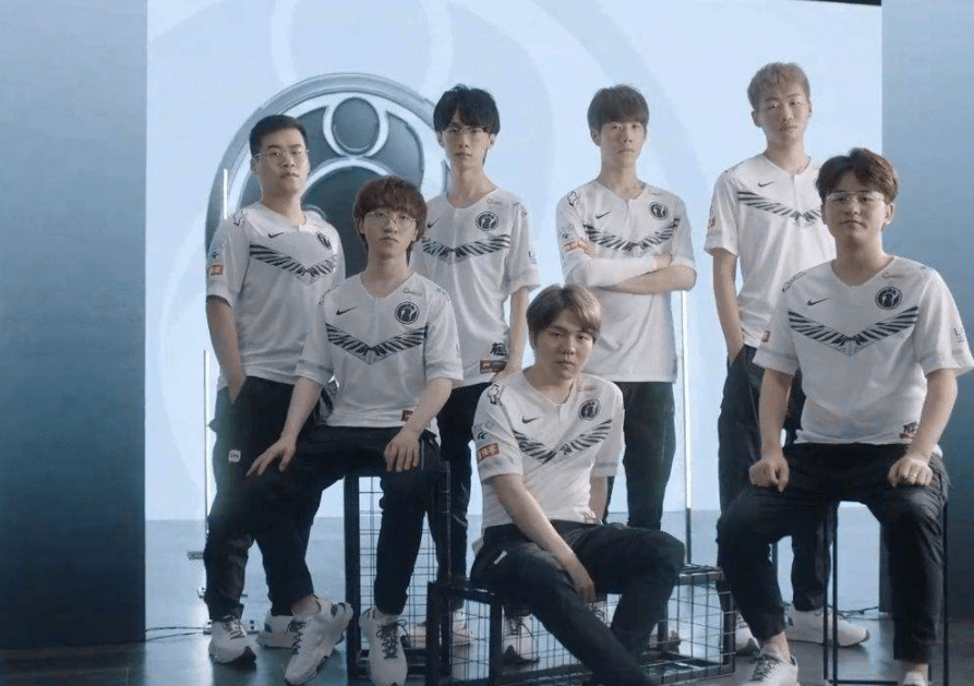 烈的竞争和 烈的竞争和